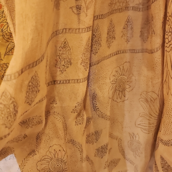 Pakistani Suit Anarkali shalwar Kameez - Picture 7 of 7